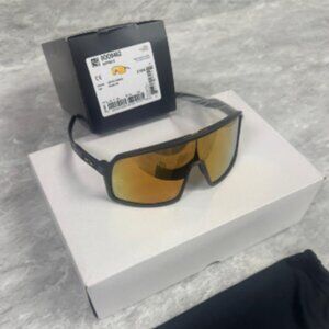 NEW | OAKLEY | SUTRO S | 9462 - 08 | 28 | MATTE CARBON | PRIZM 24K GOLD | NON PO